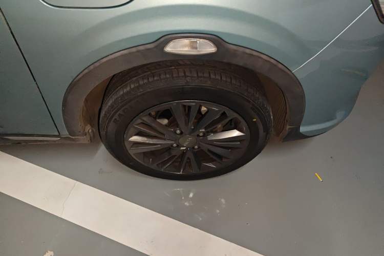 Used NETA V 2022 Chao 400 Lite Right Front Wheel Hub