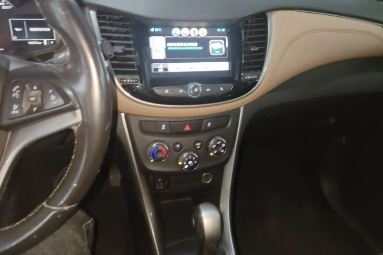 Used Chevrolet Trax 2017 1.4T Automatic Two-Wheel Drive Luxury Version