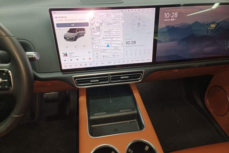 Used Li Auto L8 2023 Pro Model Audio And AC Panel