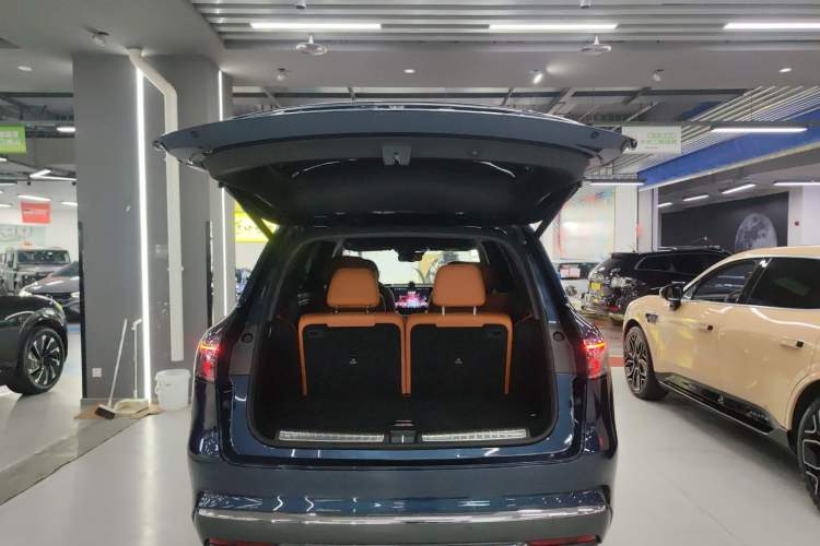 Used Hima AITO M8 2025 Model Pure Electric Max+ Six-Seat Four-Wheel-Drive Version