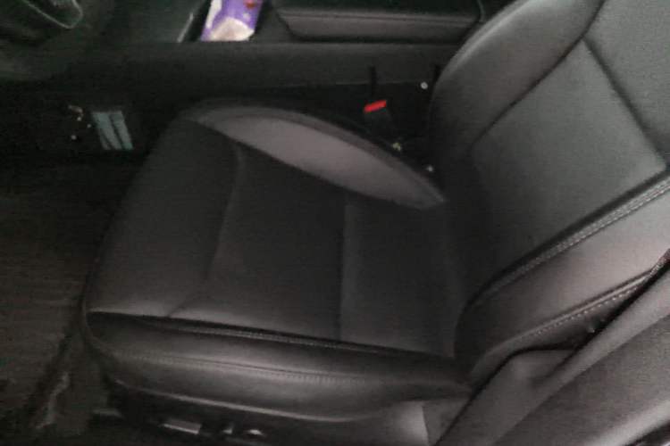 Used Tesla Model 3 2025 Rear-Wheel-Drive Version
