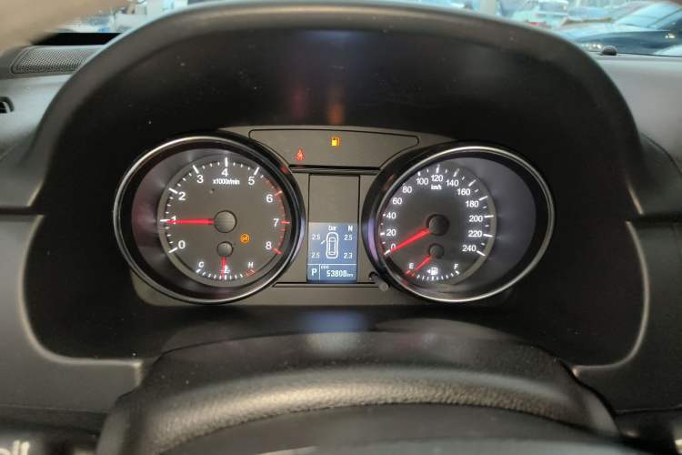 Used Haval M6 2019 1.5T DCT Two-Wheel Drive Value Edition China VI Standard Instrument Cluster