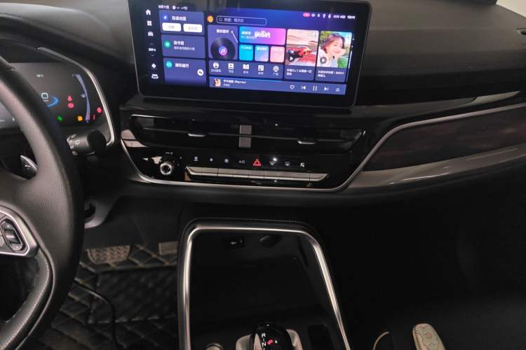 Used Haval H6 2023 National Trend Edition 1.5T Automatic Champion Version
