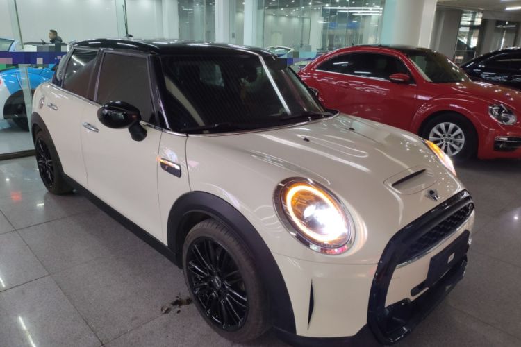 Used MINI MINI 2022 2.0T COOPER S Classic Edition Five-Door Version