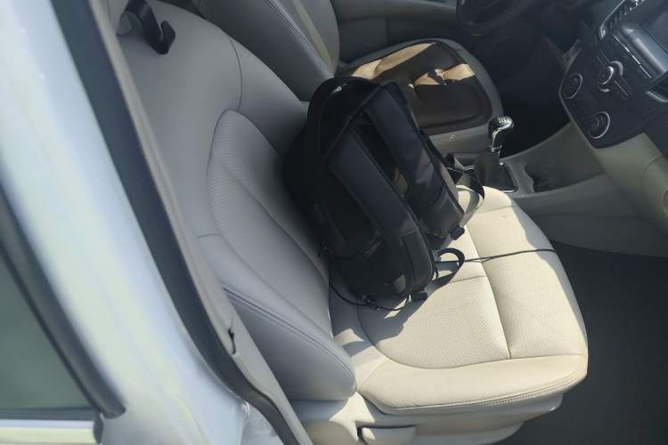 Used Dongfeng Aeolus A60 2016 1.5L Manual Luxury Version
