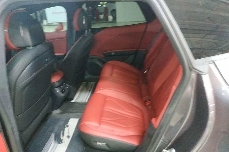 Used Zeekr 007GT 2025 Long-Range Rear-Wheel Drive Intelligent Driving Version 100 kWh
