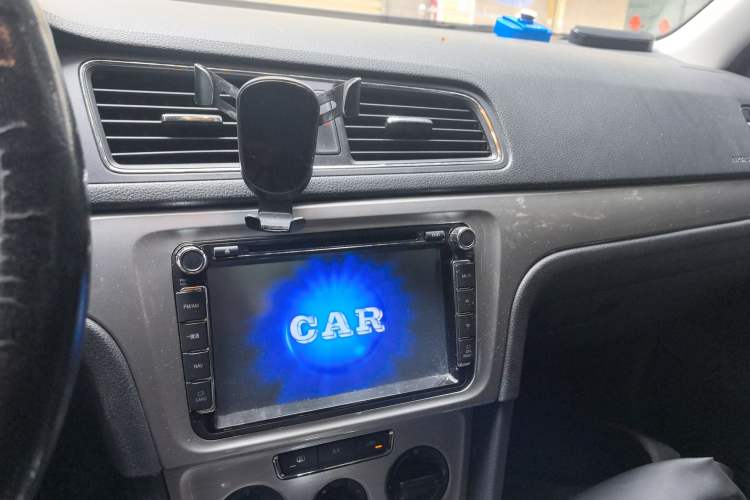 Used Volkswagen Lavida 2013 Restyled Classic 1.6L Automatic Comfort Edition