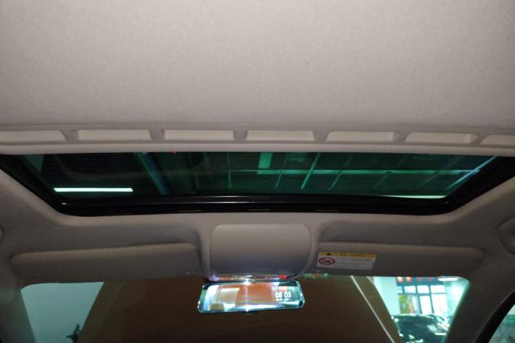 Used Volkswagen Polo 2014 1.6L Cross Polo Automatic Headliner