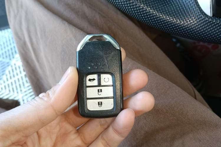 Used Honda Civic 2019 220TURBO CVT Dynamic Edition China VI Emission Standard Vehicle Key