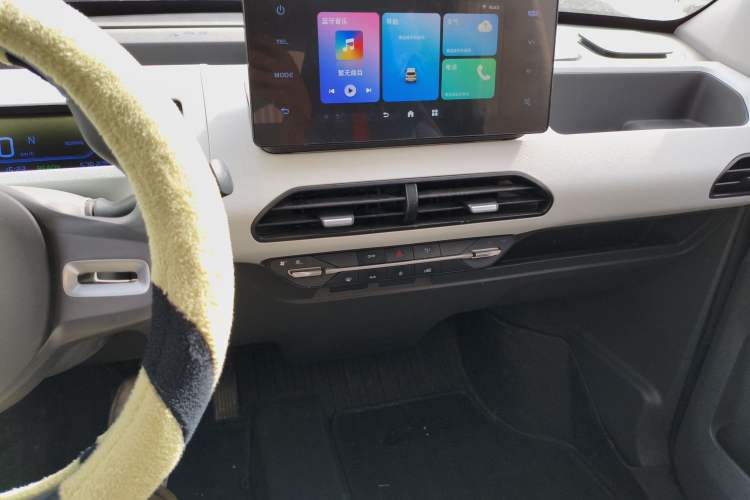 Used Geely Galaxy Panda 2023 Panda Mini 200km Dynamic Bear
