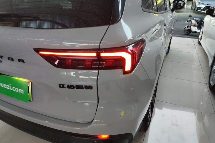 Used Ford Equator Sport New Energy 2025 Luxury Plus Version