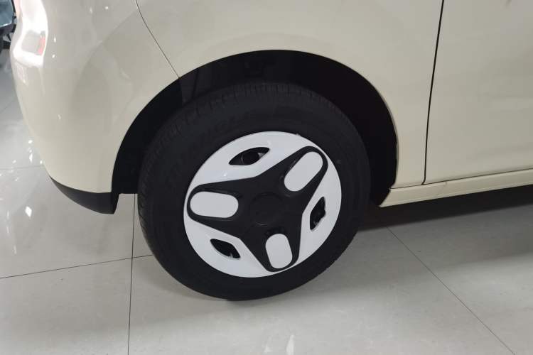 Used Geely Galaxy Panda 2025 210 km – Yuanqi Bear
