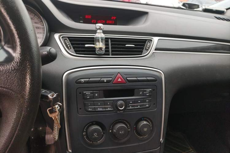 Used Peugeot 308 2014 Enjoy Edition Classic 1.6L Automatic Premium Model