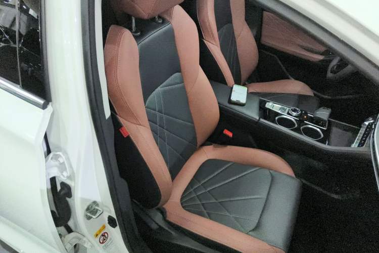 Used CHANGAN Eado 2022 PLUS Blue Whale NE 1.4T GDI DCT Prestige Edition
