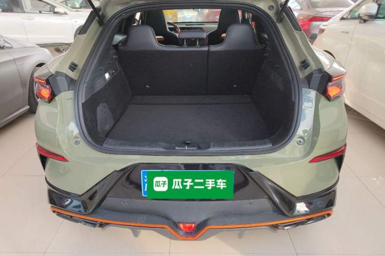 Used CHANGAN UNI-T 2022 1.5T Sport Edition Premium Version Trunk