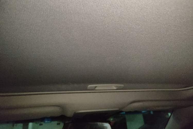 Used Toyota Camry 2019 2.5S FENGSHANG Version China V Standard Headliner