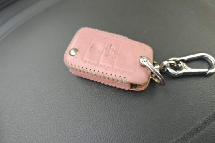 Used Volkswagen Tharu 2022 330TSI Four-Wheel Drive Luxury Edition Vehicle Key