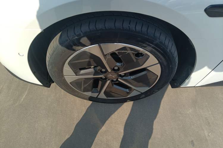 Used XPeng MONA M03 2024 620 with Ultra-Long Range