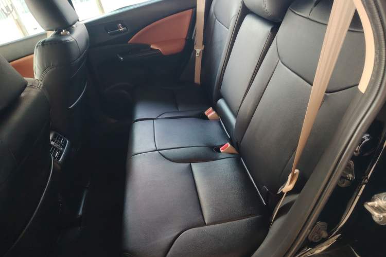 Used Honda CR-V 2016 2.0L two-wheel drive Urban Edition
