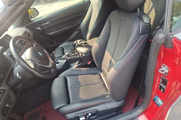 Used BMW 2 Series 2019 225i Convertible Coupe Sports Design Package Left Front Seat