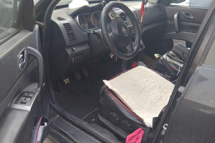 Used Haima Qishi 2013 2.0L Manual Classic Trim