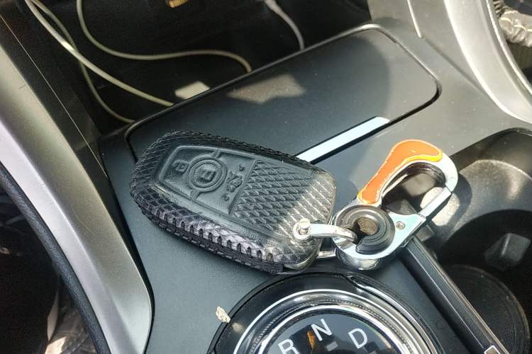 Used Ford Mondeo 2017 EcoBoost 180 Stylish Model Interior 1