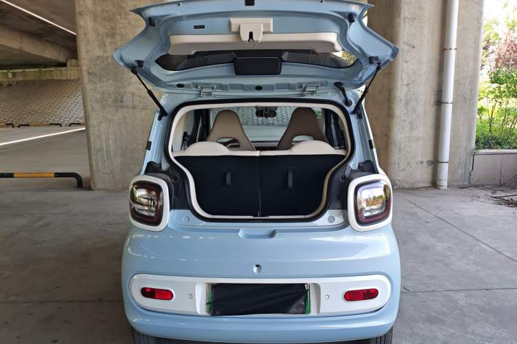 Used Bestune Pony 2026 Model 222km Shining Horse
