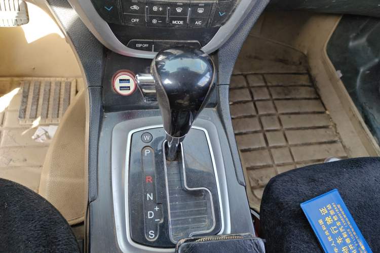 Used GAC Trumpchi GS5 2012 2.0L Automatic Two-Wheel Drive Luxury Edition