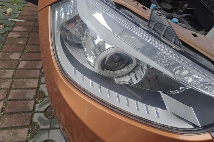 Used Brilliance V3 2015 1.5L Automatic Elite Model
