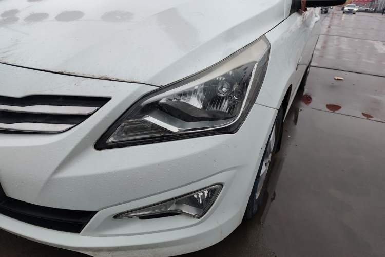 Used Hyundai Verna (older generation) 2014 1.4L Automatic Smart GLS