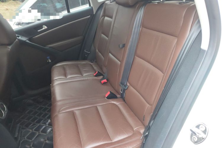 Used Volkswagen Tiguan 2015 1.8TSI Automatic Two-Wheel Drive Luxury Model Left Rear Seat