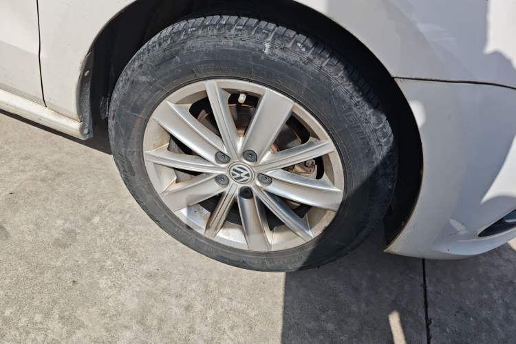 Used Volkswagen Polo 2014 1.6L Automatic Comfort Edition