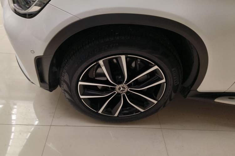 Used Mercedes-Benz GLC 2021 GLC 260 L 4MATIC Luxury Model
