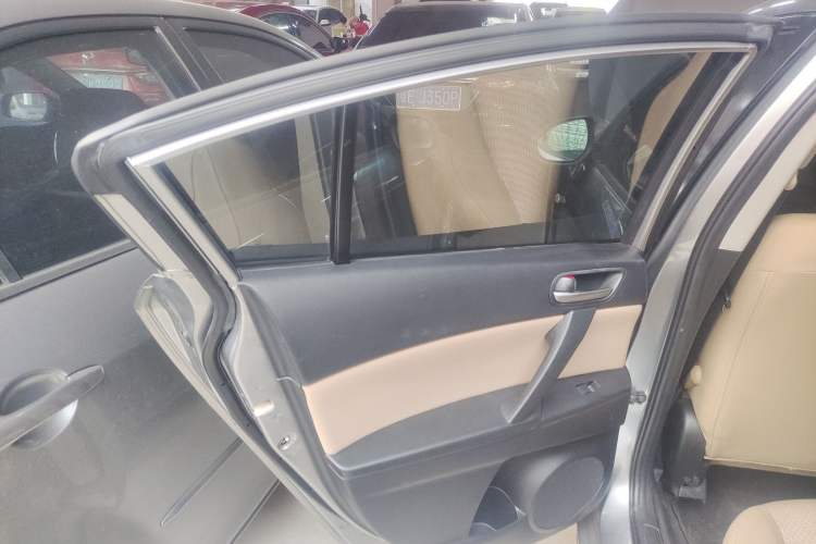 Used Mazda Mazda 3 2011 Sedan 1.6L Automatic Comfort Model
