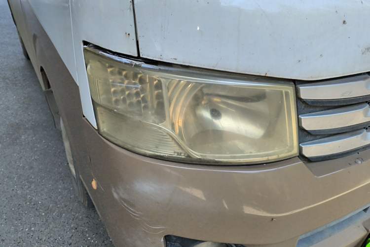 Used Foton Scenic G9 2016 2.4L Business Edition Long Wheelbase 4G69