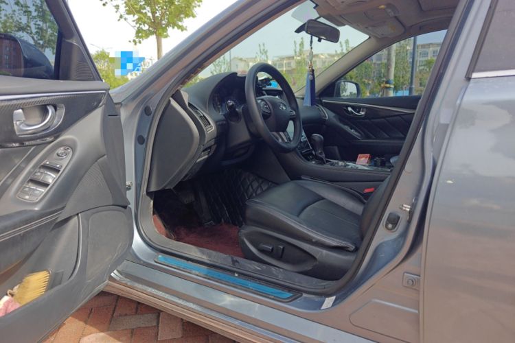 Used Infiniti Q50L 2015 2.0T Comfort Edition
