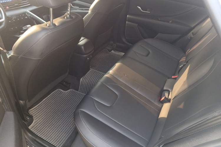 Used Hyundai Elantra 2021 1.5L CVT LUX Prestige Edition