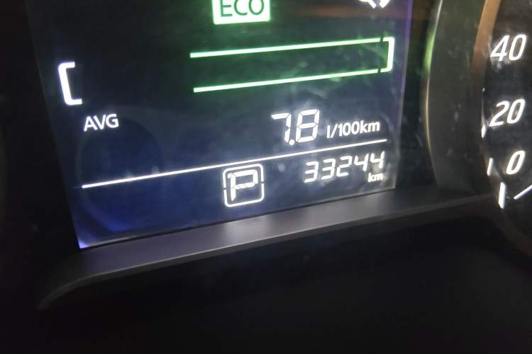 Used Nissan Lannia 2019 1.6L CVT Smart Connect Smart Cool Version China VI Standard Odometer Close Up