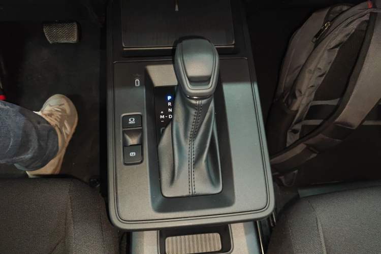 Used Toyota Corolla Cross 2026 Model 2.0L Pioneer Edition
