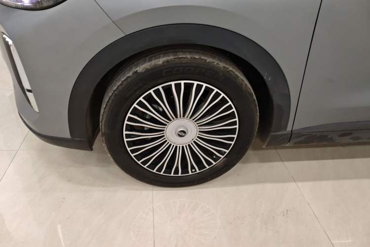 Used Chery Tiggo 8 L 2024 2.0T Two-Wheel Drive Prestige Version 5 Seats