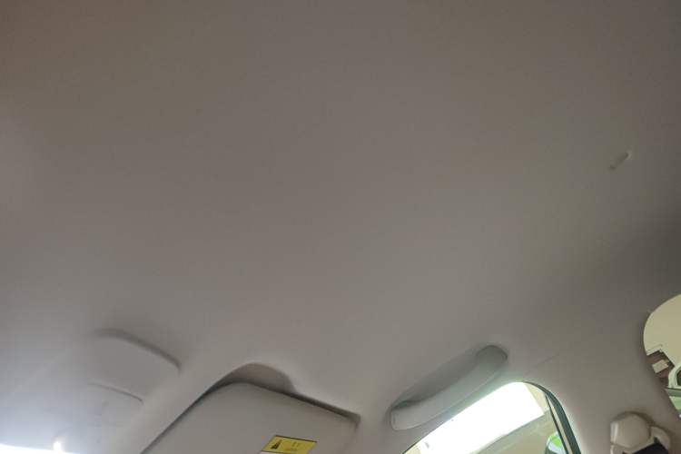 Used Wuling Bingo 2025 333 km Lingxi Deluxe Edition Headliner