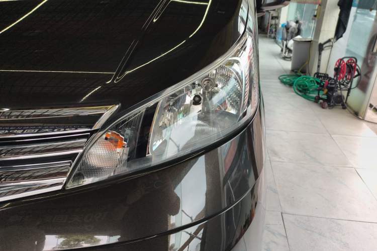 Used Nissan NV200 2018 1.6L CVT Luxury Model
