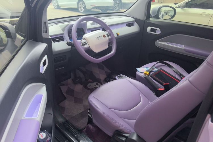 Used Chery QQ Ice Cream 2022 170km Sundae Phosphate Lithium-Ion