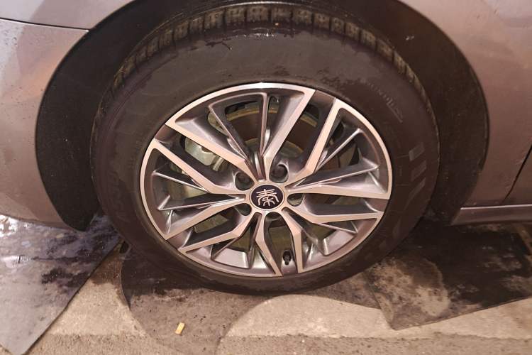 Used BYD Qin PLUS 2023 Champion Edition EV 510KM Leading Model