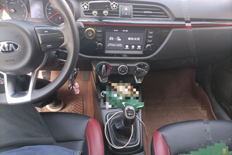 Used Kia KX Cross 2017 1.4L MT GLS