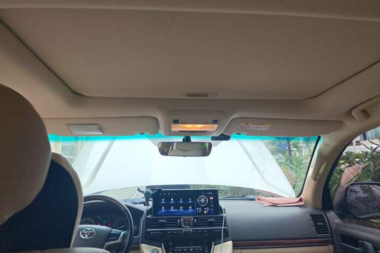 Used Toyota Land Cruiser  Headliner