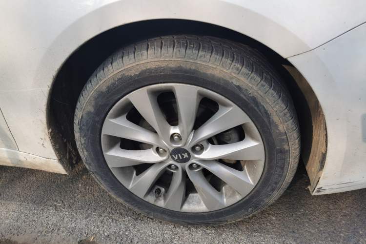 Used Kia K5 2016 1.6T Automatic LUX
