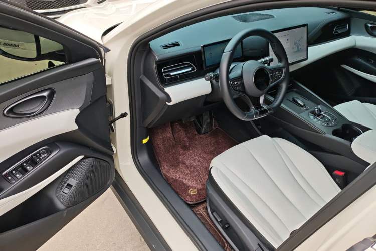 Used BYD Seal 06 New Energy 2024 DM-i 80KM Prestige Model
