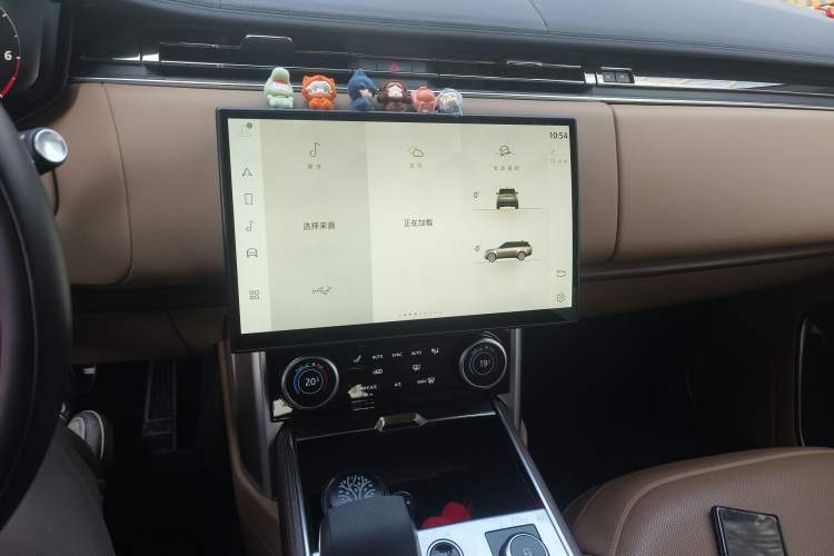 Used Land Rover Range 2023 3.0 L6 360 PS Grand Edition
