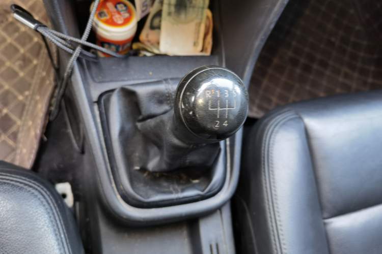 Used Volkswagen Santana 2013 1.4L Manual Fashion Edition Gear Lever